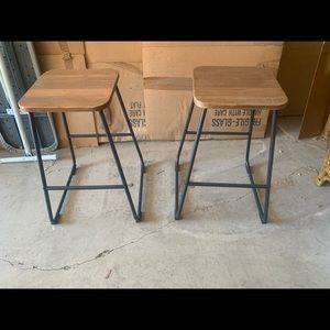 Counter Height Bar Stools- 24in
